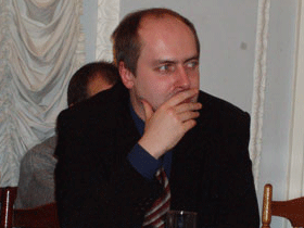 Сергей Жаворонков. Фото с сайта threelittlesuns.com
