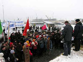 Митинг зеленых на Сахалине. Фото Каспаров. Ru