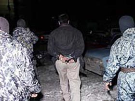 Задержанный боевик. Фото РИА "Новости"(с)