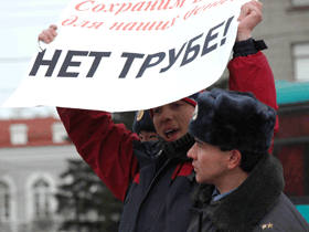 Митинг в поддержку Байкала, фото с сайта foto.irkutsk.ru