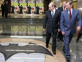 Путин и Иванов. Фото: РИА "Новости"