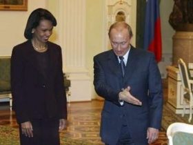 Кондолиза Райс и Владимир Путин. Фото с сайта yahoo.com