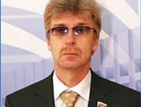 Депутат Спасенников, фото с сайта Архангельского областного собрания 