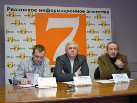 Сергей Ежов, Юрий Богомолов, Александр Бехтольд. Фото 7info.ru