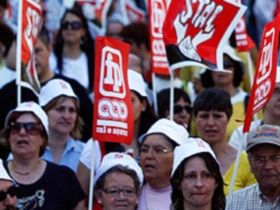 Митинг в Португалии. Фото: http://briansk.ru/
