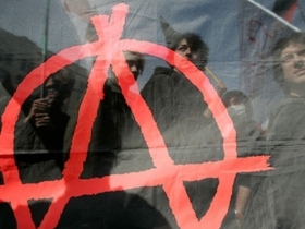 Анархисты. Фото: newsland.ru