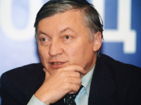 Анатолий Карпов. Фото с сайта www.rus.ruvr.ru
