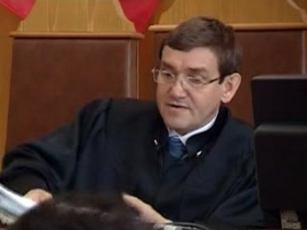 Судья виктор Данилкин. Фото с сайта www.image.newsru.com
