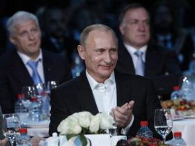 Путина оставили без китайской премии мира.Изображение с сайта: http: //fotogaleri.ntvmsnbc.com