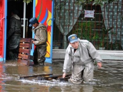 Затопленный Хабаровск. Фото с сайта mr7.ru 