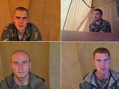 Задержанные в Украине российские военнослужащие. Фото: itar-tass.com