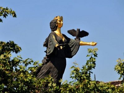 Болгария. Статуя Софии. Источник - http://www.turkmenistan.ru/