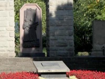 Памятник Красной армии в Новы-Сонч