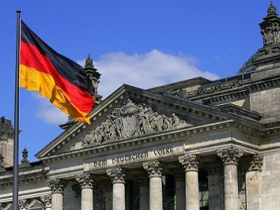 Берлин, рейхстаг, флаг. Источник - http://www.berliner.es/