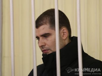 Участник и волонтер "Евромайдана" Александр Костенко в суде. Фото: krymedia.ru