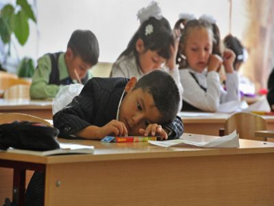 Пермская администрация проверит гимназию, где разный проходной бал для мальчиков и девочек