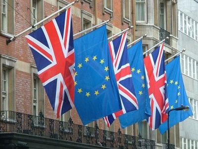 Флаги ЕС и Британии. Фото: monitorul.fisc.md