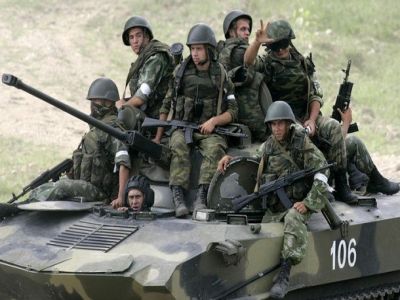СМИ: Россия перебрасывает войска к западной границе в Брянской области