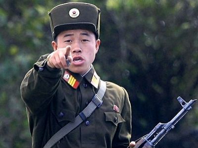Северокорейский военнослужащий. Источник - novostey.com