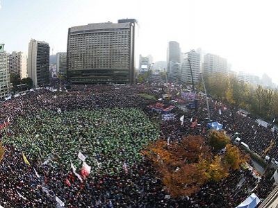 Сеул, массовый митинг против политики президента Пак Кын Хе, 12.11.16. Фото ЕРА, источник - interfax.ru