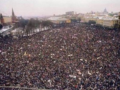 Митинг в Москве, янв. 1991. Публикуется в www.facebook.com/osovtsovaa