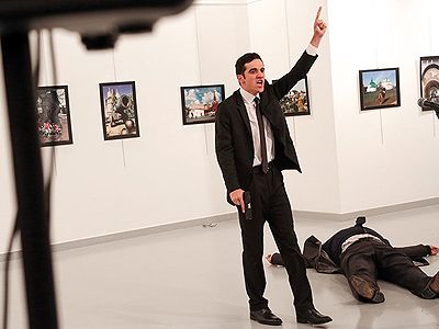 Убийство посла РФ в Турции. Фото: rbk.ru