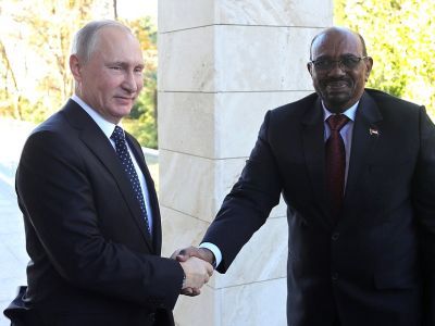 В. Путин с Президентом Республики Судан Омаром Баширом