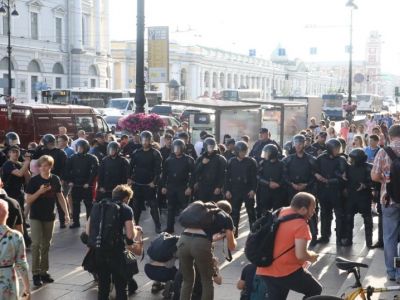 Акция против пенсионной реформы в Петербурге. Фото: zona.media