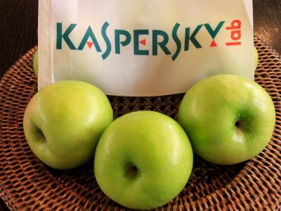 Kaspersky vs Apple. Фото: kaspersky.ru