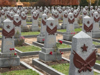 Кладбище советских солдат в Германии. Фото: ritual.ru