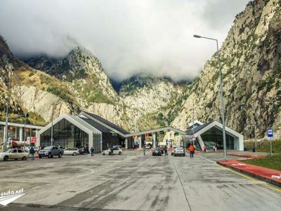 Верхний Ларс Граница с Грузией. Фото:  tuda-suda.net