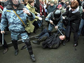 Марш. Фото Максима Авдеева с сайта ej.ru