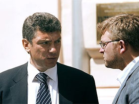 Борис Немцов и Никита Белых. Фото с сайта kommersant.ru