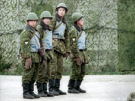 Солдаты. Фото с сайта: grani.ru