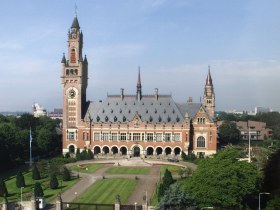 Международный суд ООН в Гааге. Фото с сайта wikimedia.org.