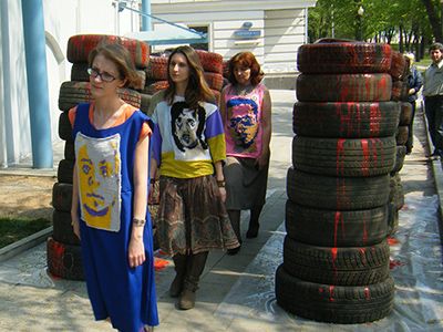 Перфоманс "Мода на свободу" (Фото: Алексей Бачинский/ Каспаров.Ru)