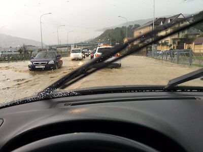 Потоп в Сочи. Фото: twitter.com/Dantes514