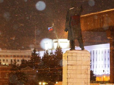 Томский Ленин несколько часов стоял с надписью "Путин — вор"