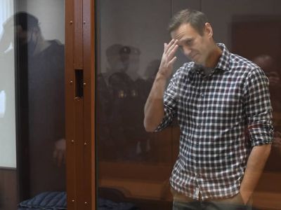 Алексей Навальный во время заседания суда. Фото: Анатолий Жданов / Коммерсант