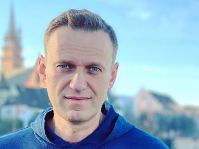Алексей Навальный поздравил россиян с Пасхой и рассказал о своем выходе из голодовки