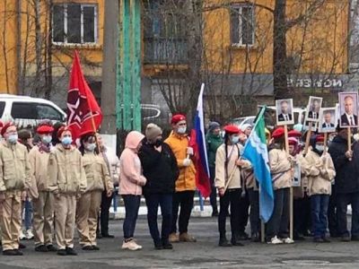 В Иркутской области провели детское шествие "эпохи Путина"