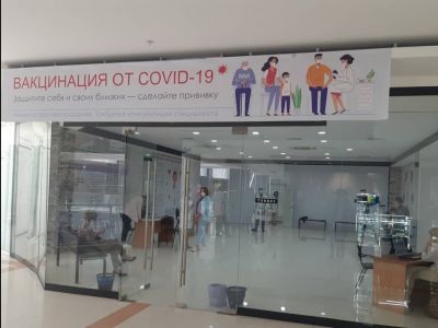 Правительство обсудит введение обязательной вакцинации от Covid-19 для трудовых мигрантов