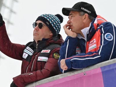 Дмитрий Медведев и Дмитрий Новиков. Фото: Артур Лебедев / РИА Новости
