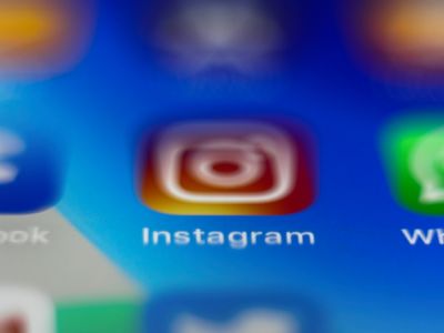 Глава комитета Госдумы попросил Генпрокуратуру провести проверку, чтобы разблокировать Instagram