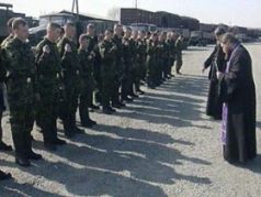 Священники в армии. Фото с сайта newsru.com