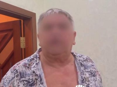 РИА "Новости" показало интервью с мужчиной, возможного отца подозреваемой в убийстве Дугиной
