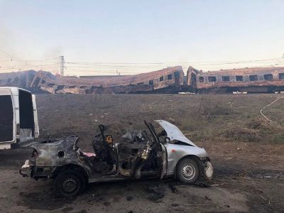 Зеленский: 15 человек погибли при ударе по станции в Днепропетровской области